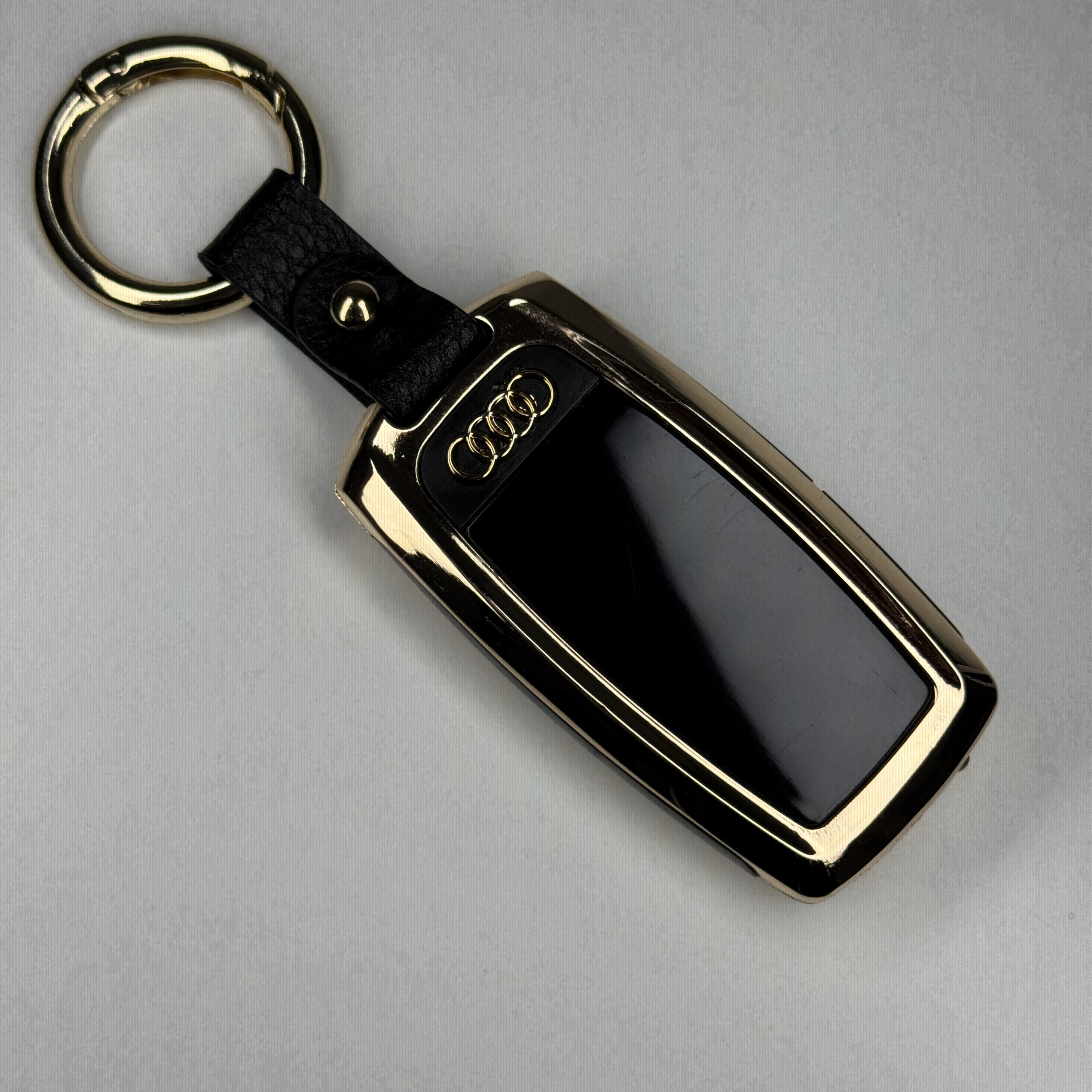 Bricheta Breloc Audi GOLD AD01